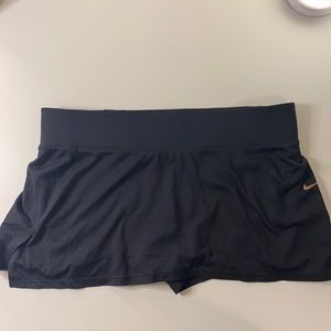 NIKE DRI FIT SKORT SKIRT